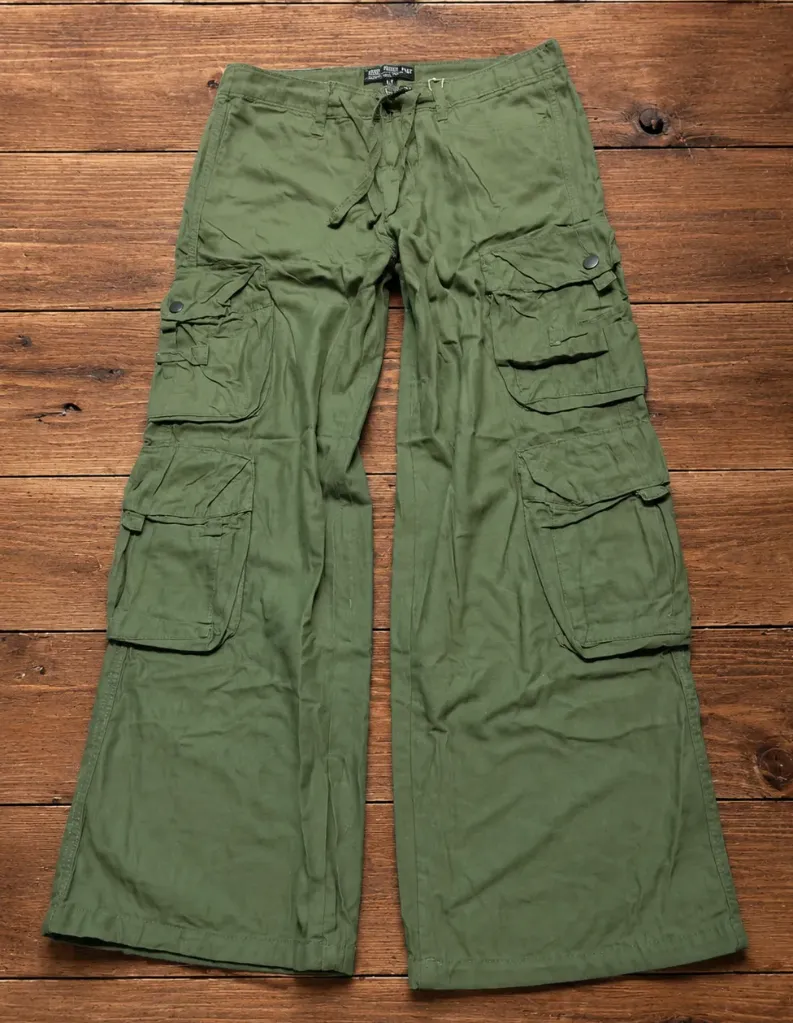Men's Multi-Pocket Cargo Pants (30)